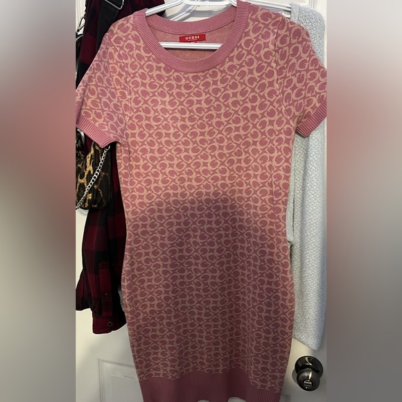 Pink guess sweater dress - Picture 1 of 1